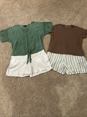 Two Lane Bryant Shorts, One Lane Bryant’s Green Blouse and an Old Navy Tee!!
